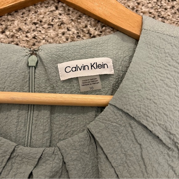 Calvin Klein NWT Jumpsuit - Picture 2 of 4